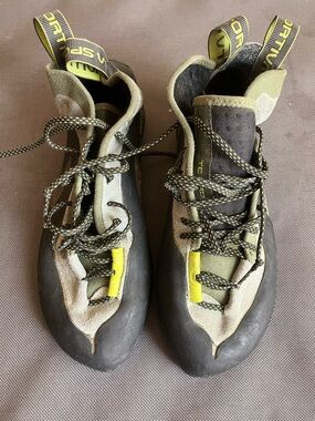 La Sportiva TC pro climbing shoe size 43.5